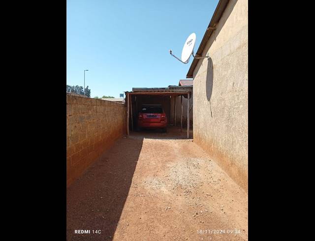 2 BEDROOM HOUSE FOR SALE IN EMDENI
